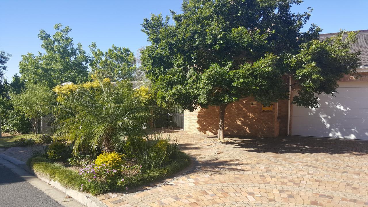 Edelweiss Bed & Breakfast Stellenbosch Exterior photo